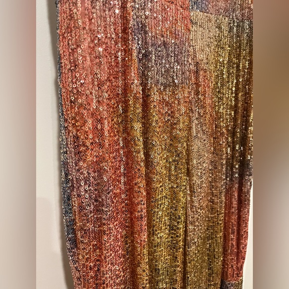 THEIA🧡💛💗Gown - Picture 8 of 10